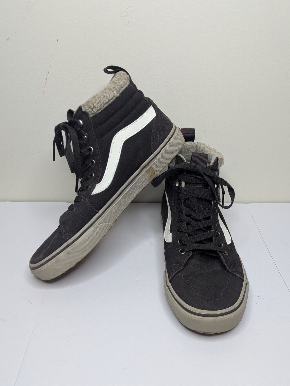Vans Filmore High Top Sherpa Sneaker 9 Women